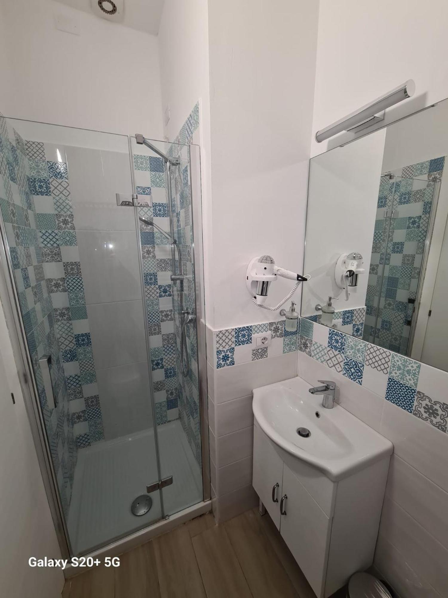 Galteri Housing 2 Appartamento Centro Storico Vicino Arco Etrusco ペルージャ エクステリア 写真