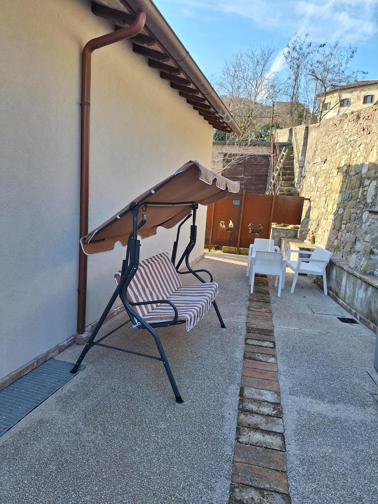 Galteri Housing 2 Appartamento Centro Storico Vicino Arco Etrusco ペルージャ エクステリア 写真